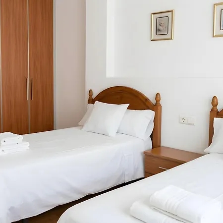 דירה Tranquilos Conil Facil Aparcamiento Con Patio Interior Solo Capetamos Familias Y Parejas