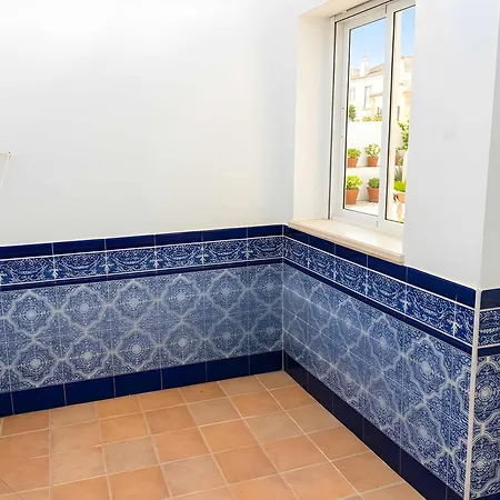 Tranquilos Conil Facil Aparcamiento Con Patio Interior Solo Capetamos Familias Y Parejas * קוניל דה לה פרונטרה